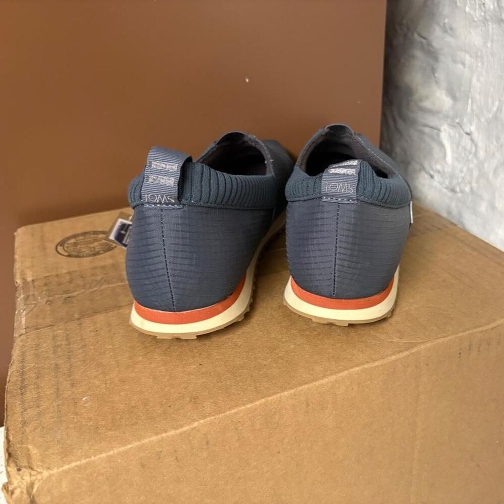 Toms Men's Navy and Blue Trainers - Picture 2 of 6